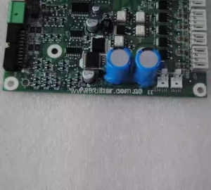 开利空调配件30RQRB xqxaxw涡旋机 螺杆机 主板 电脑板32gb500382
